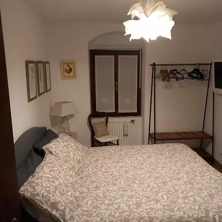 Apartment La Casa Del Gallo San Daniele del Friuli