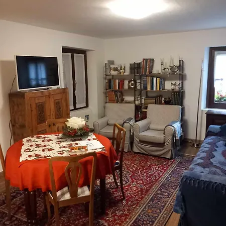 Apartment La Casa Del Gallo